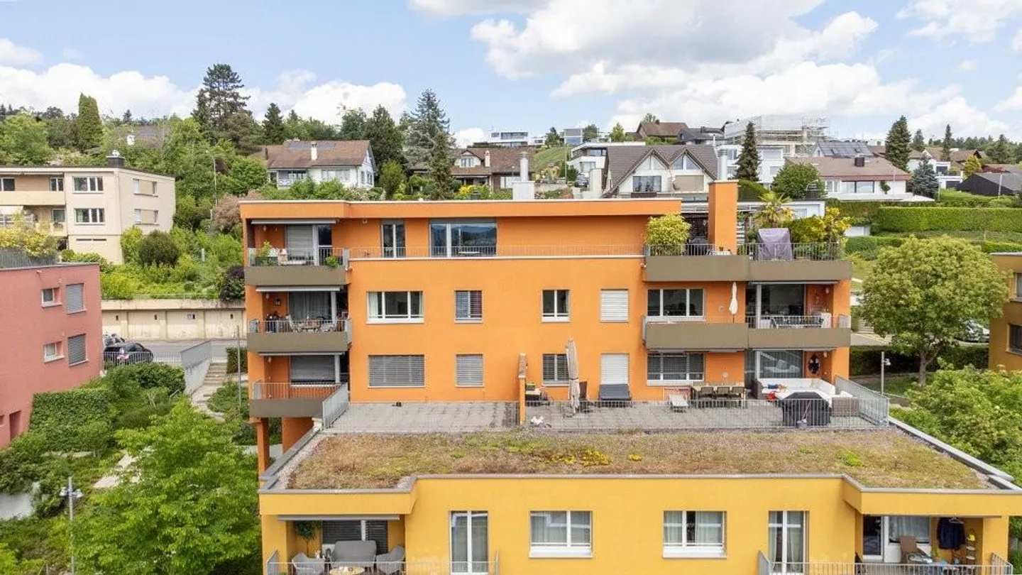 RENT WITHOUT SECURITY DEPOSIT - Terrace apartment with a view of greenery - Photo 1 of 7