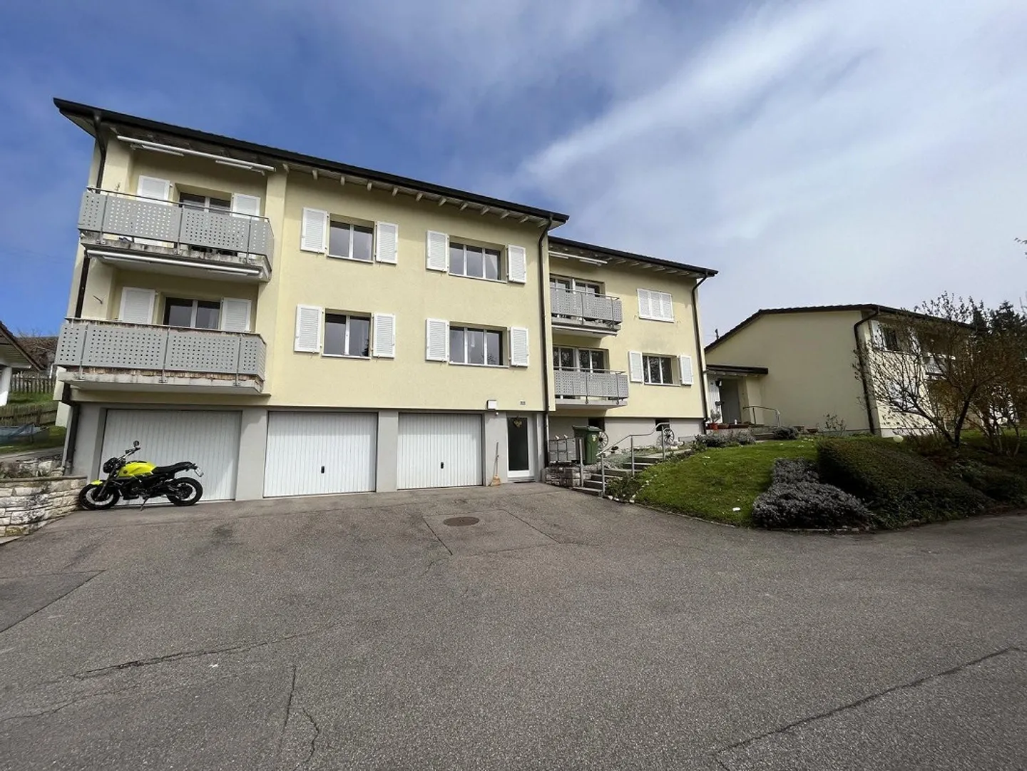 Appartamento 2.5 locali con terrazza a Langenbruck in affitto - Foto 1 di 8