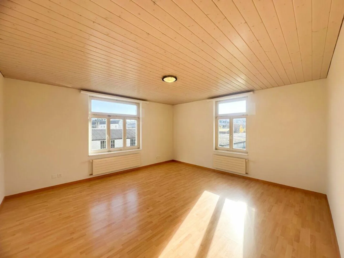 Appartamento ristrutturato con charme cerca nuovi inquilini! - Foto 7 di 8