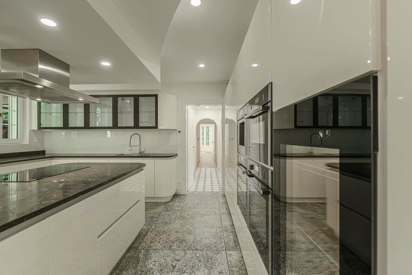 Casa di 9,5 vani - Foto 8 di 27