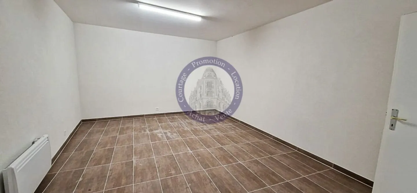 Vollständig renoviert - Foto 2 von 5