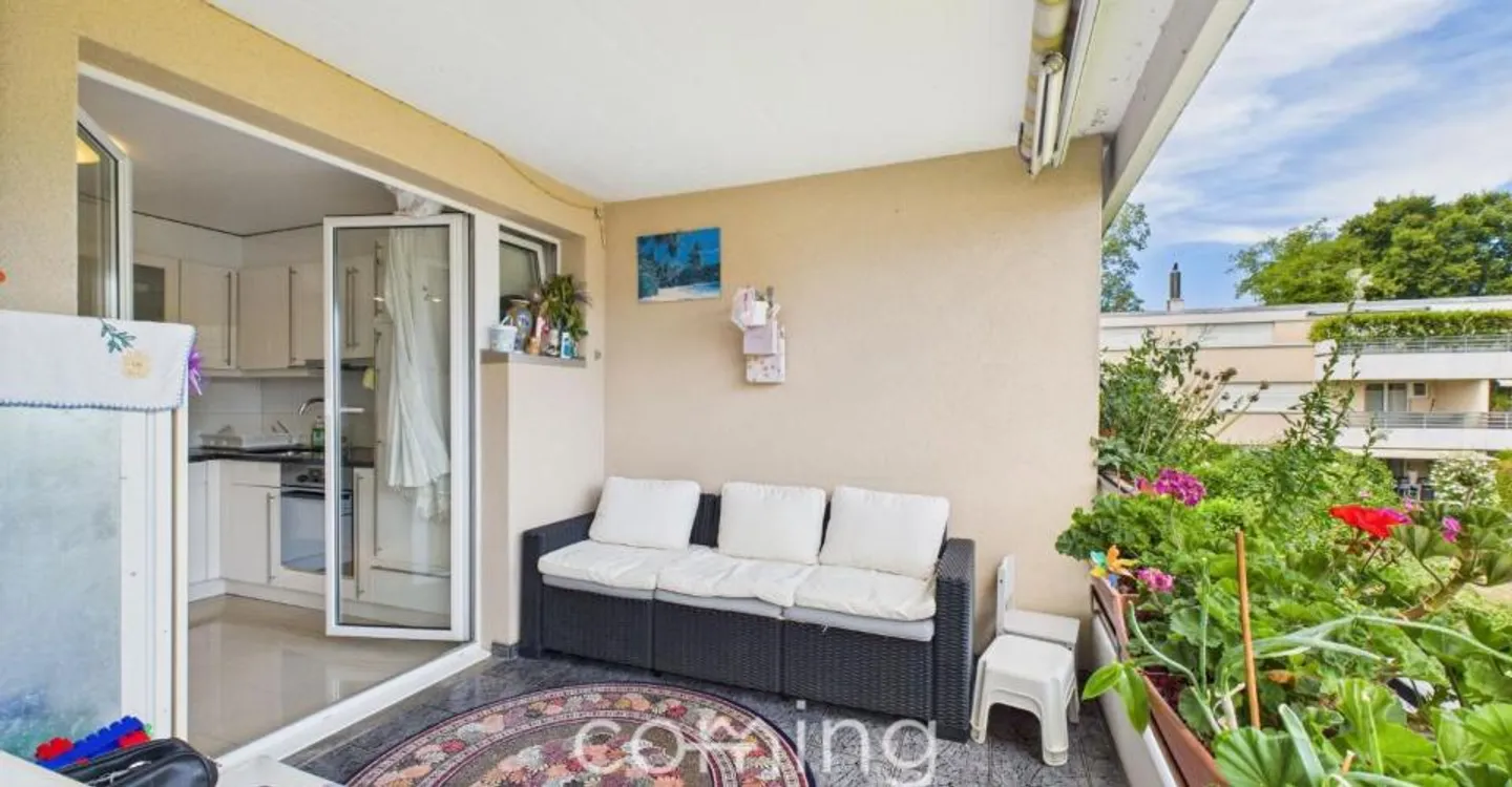 3.5-Room Apartment in Reinach - Garage, Playground and Quiet Family Location - Photo 11 of 12