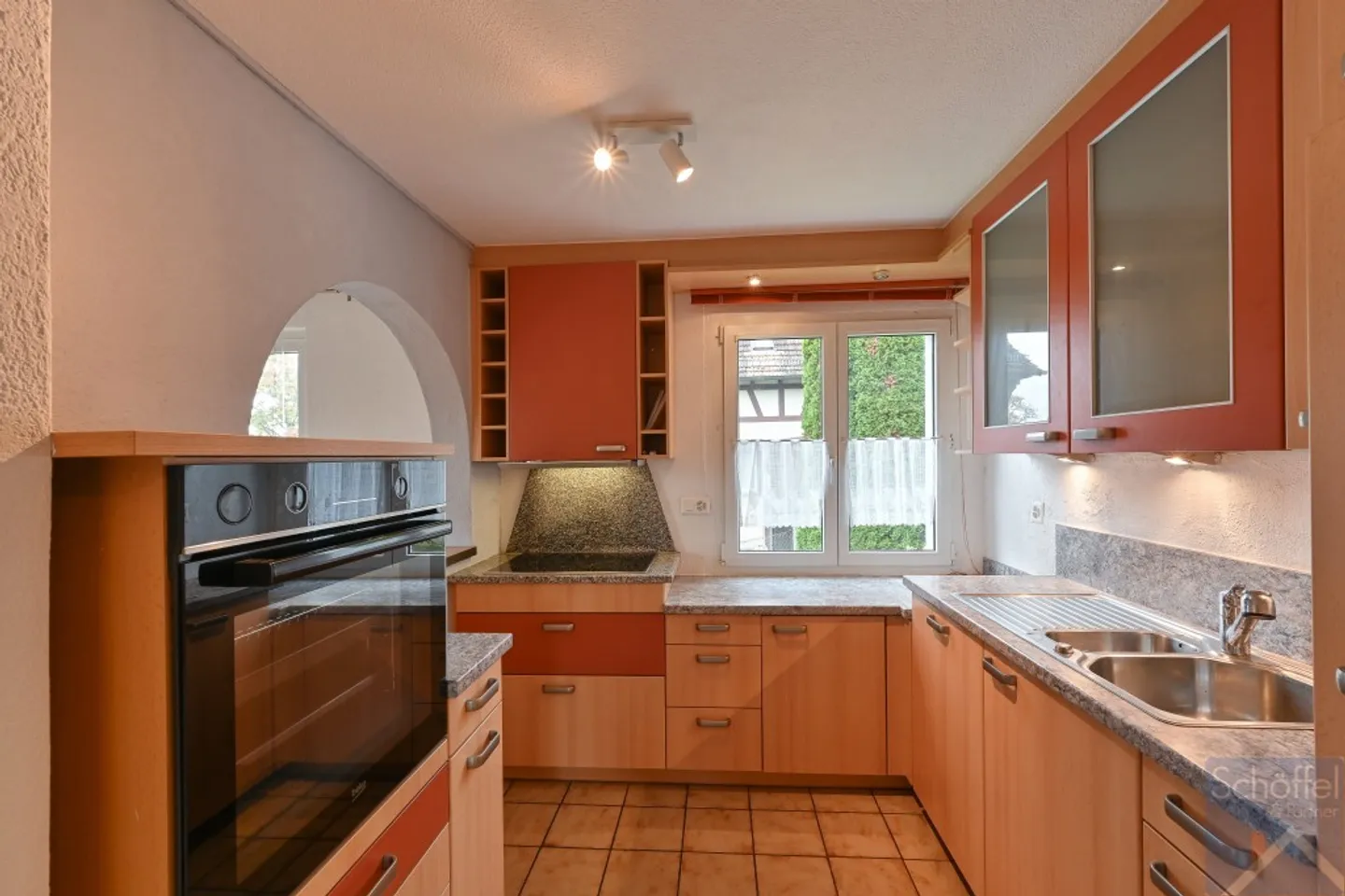 Casa unifamiliare di 6 ½ stanze - Foto 4 di 13