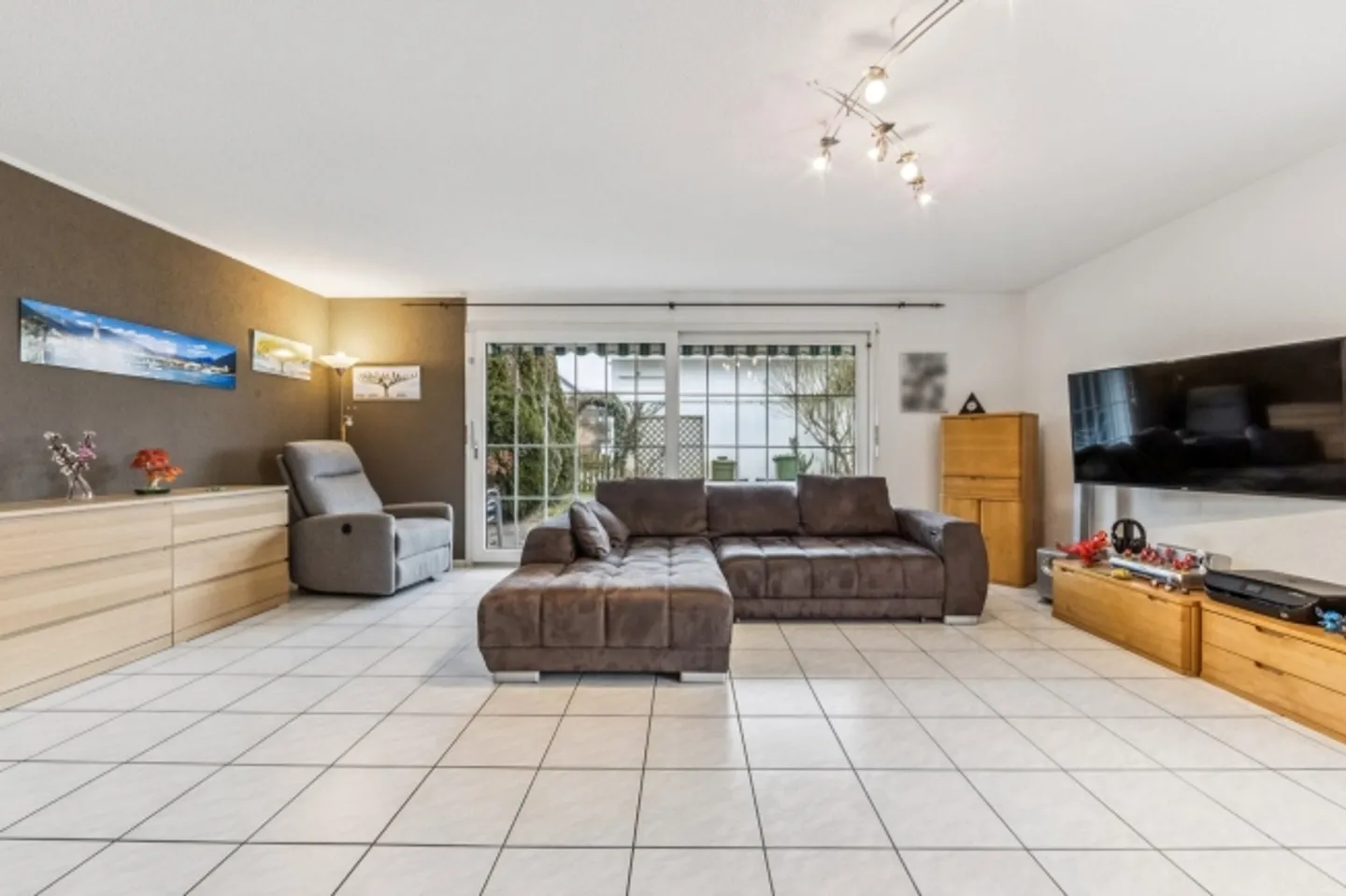 Charmantes Reihenhaus in Rupperswil - Foto 3 von 12