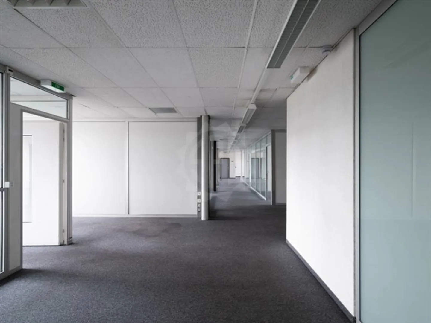 «Schöne Büros - Meyrin» - Foto 2 von 7