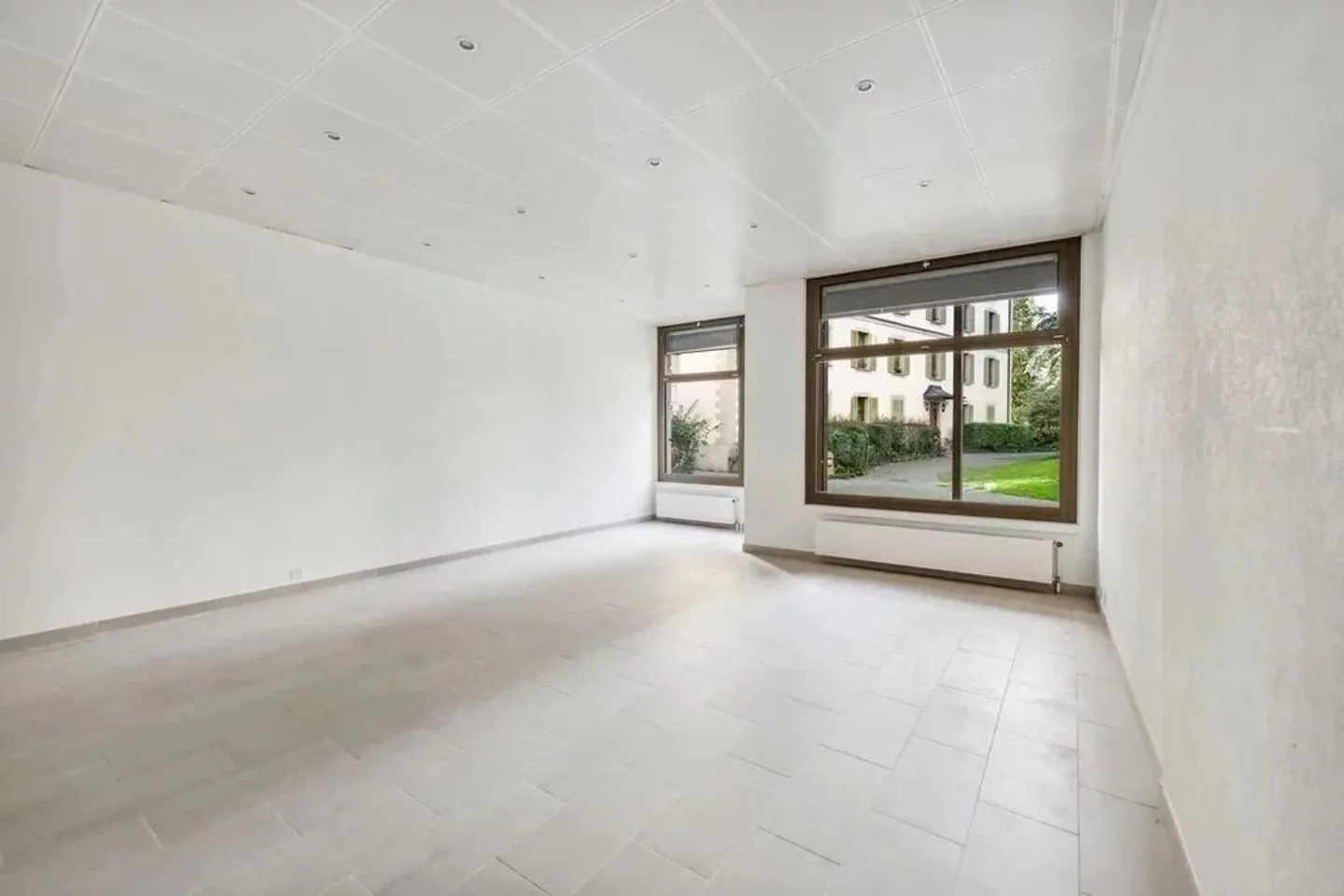 Helles Gewerbeobjekt in Grotten - Foto 5 von 6