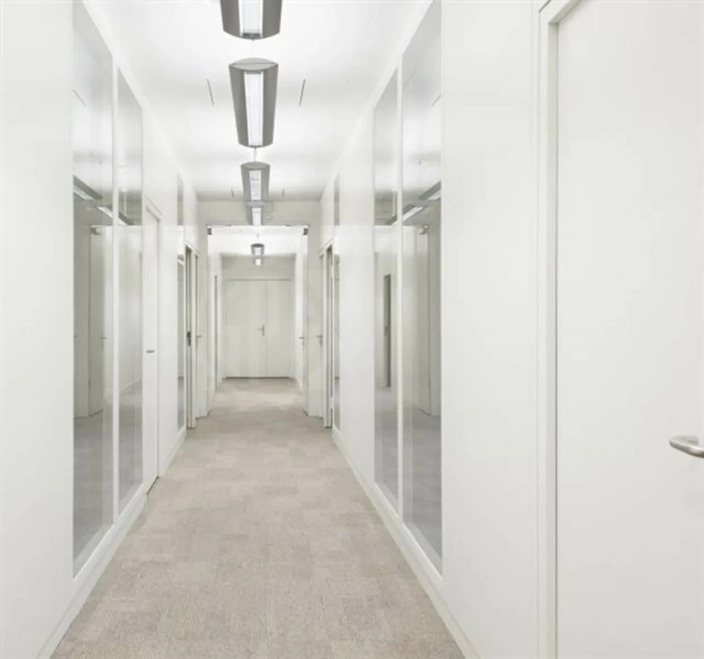 Bella area industriale - Ginevra - Foto 6 di 9