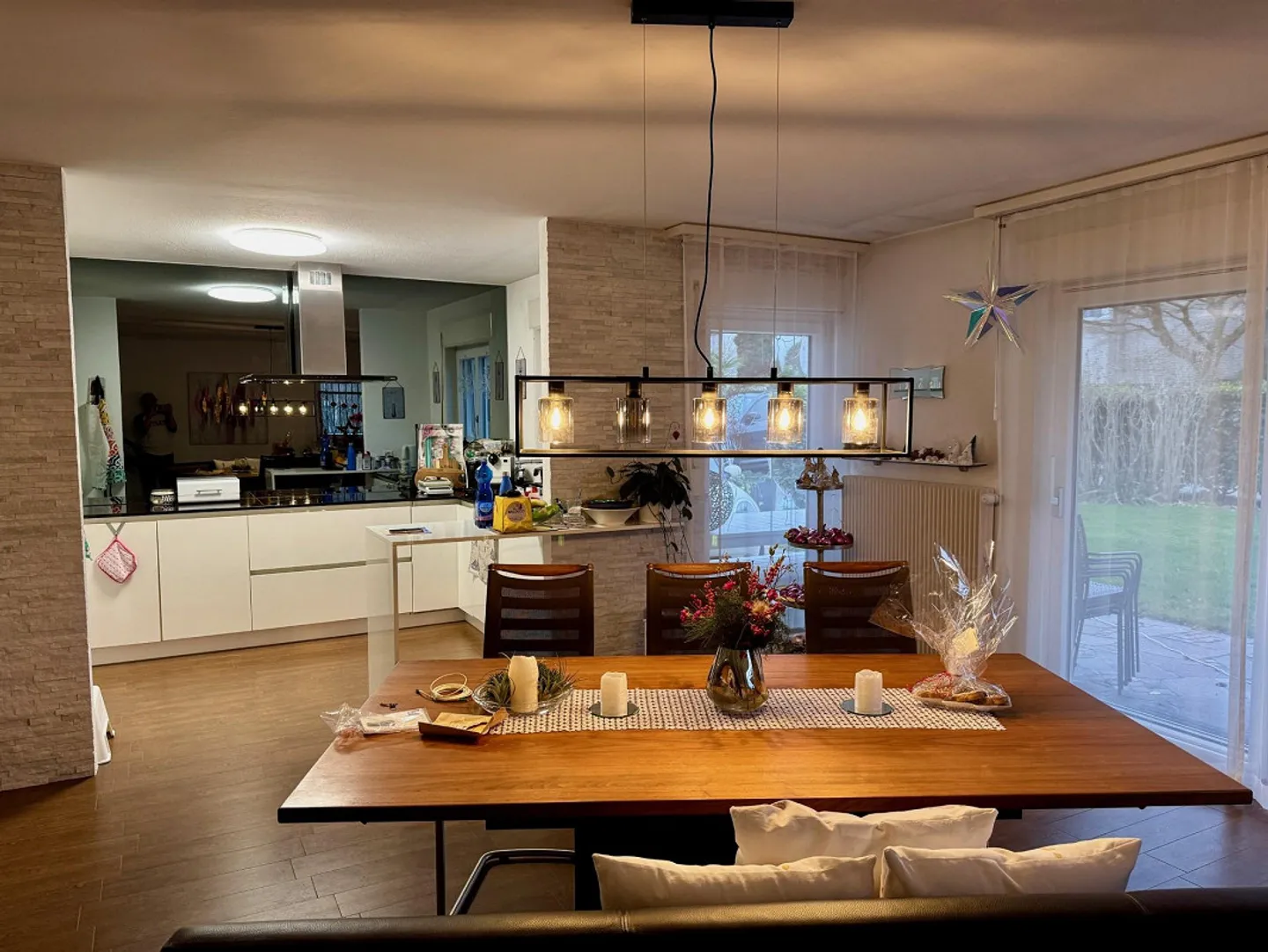 Piccolo ma bello! Incantevole casa unifamiliare in un tranquillo quartiere residenziale - Foto 4 di 12