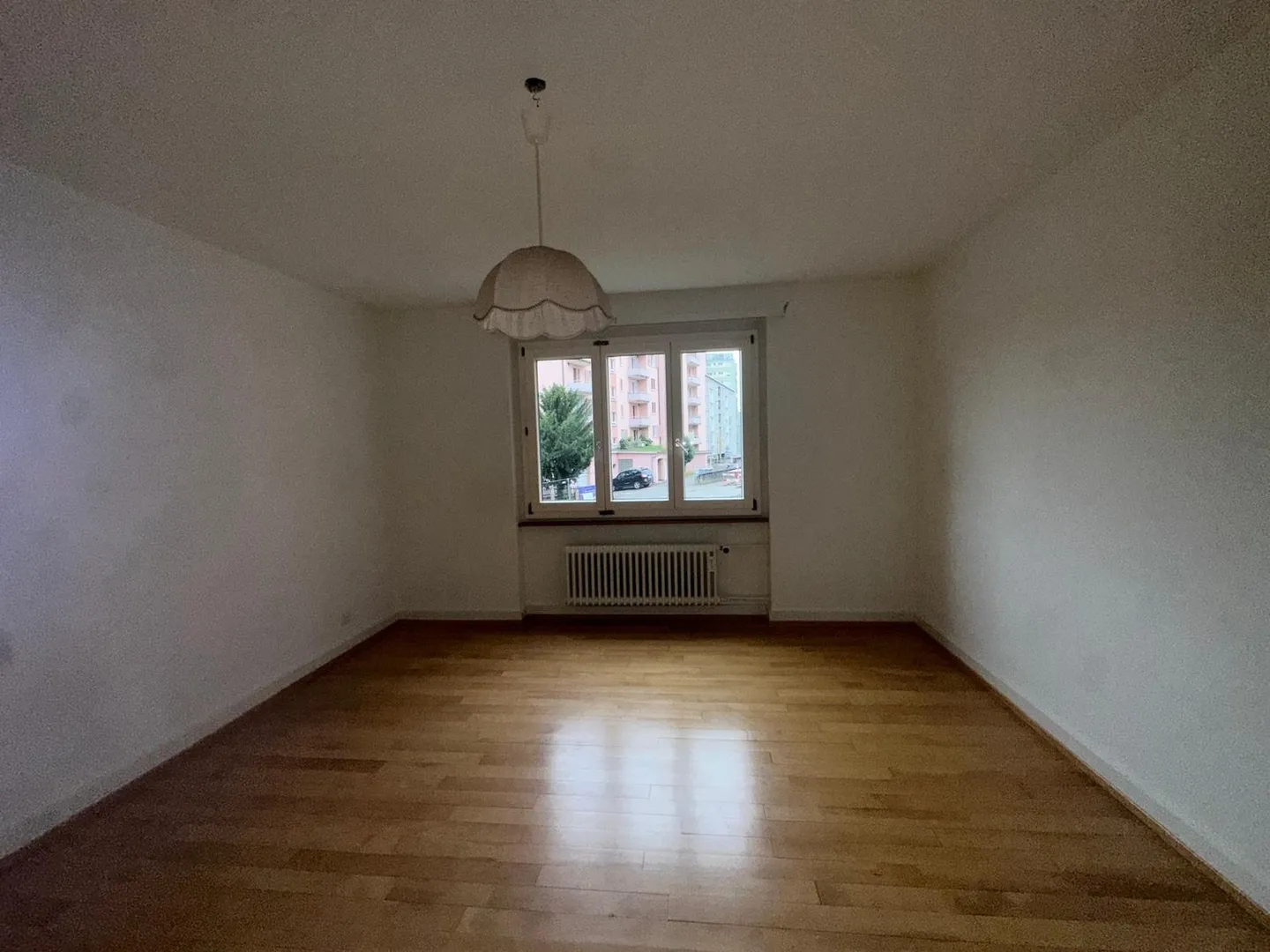 Freshly painted 4-room apartment in Neuhausen am Rheinfall - Photo 9 of 9