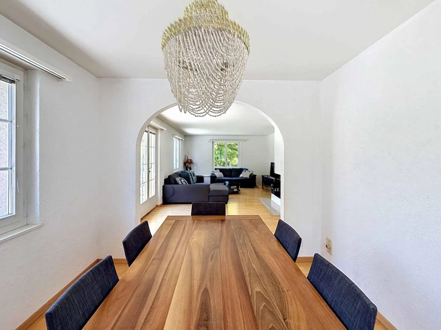 Charming Single Farmhouse in Vaud Style - Photo 5 of 13