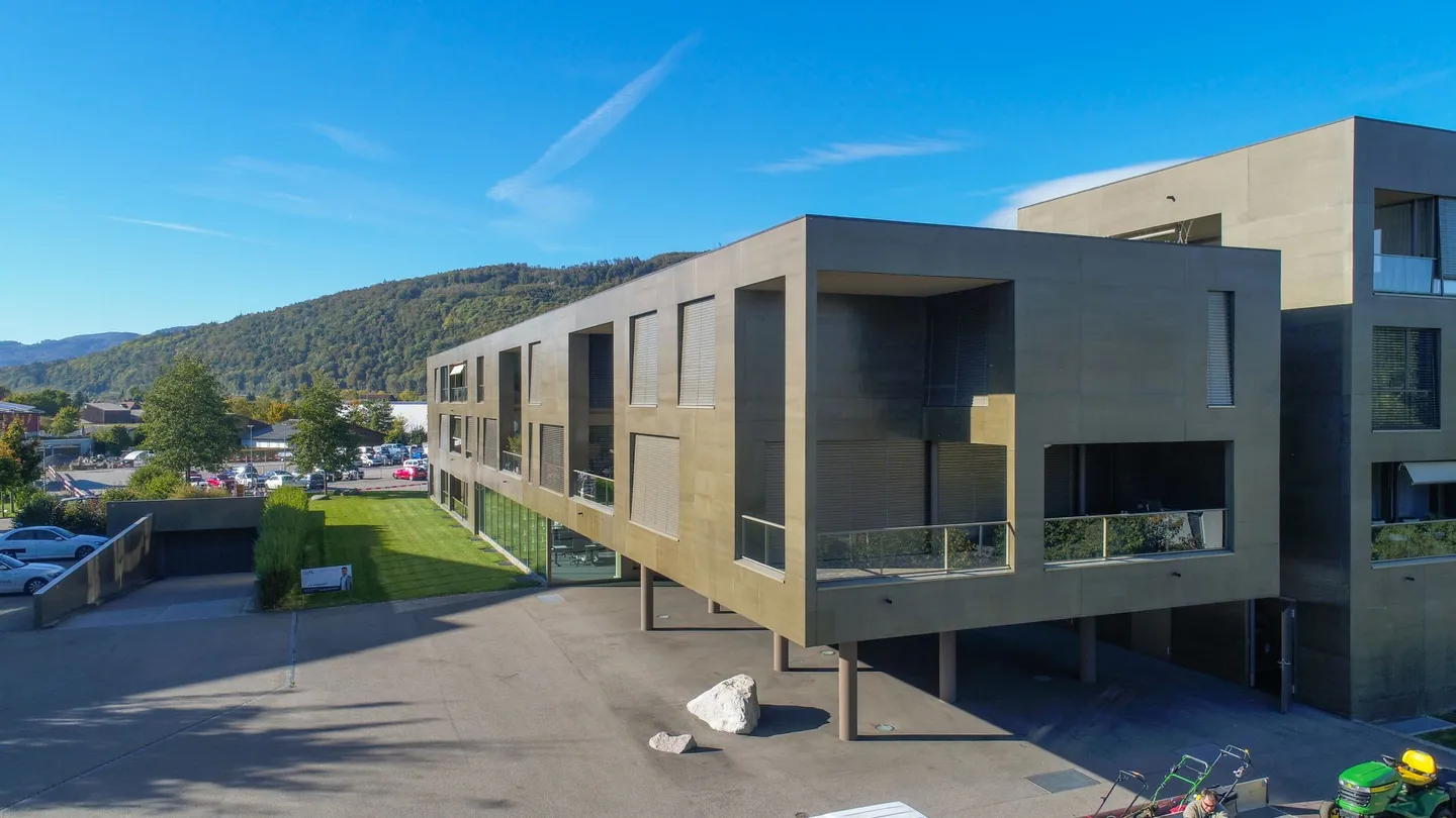 Plaza Verde - Maggiore spazio abitativo - Appartamento 2.5 locali - Foto 1 di 12