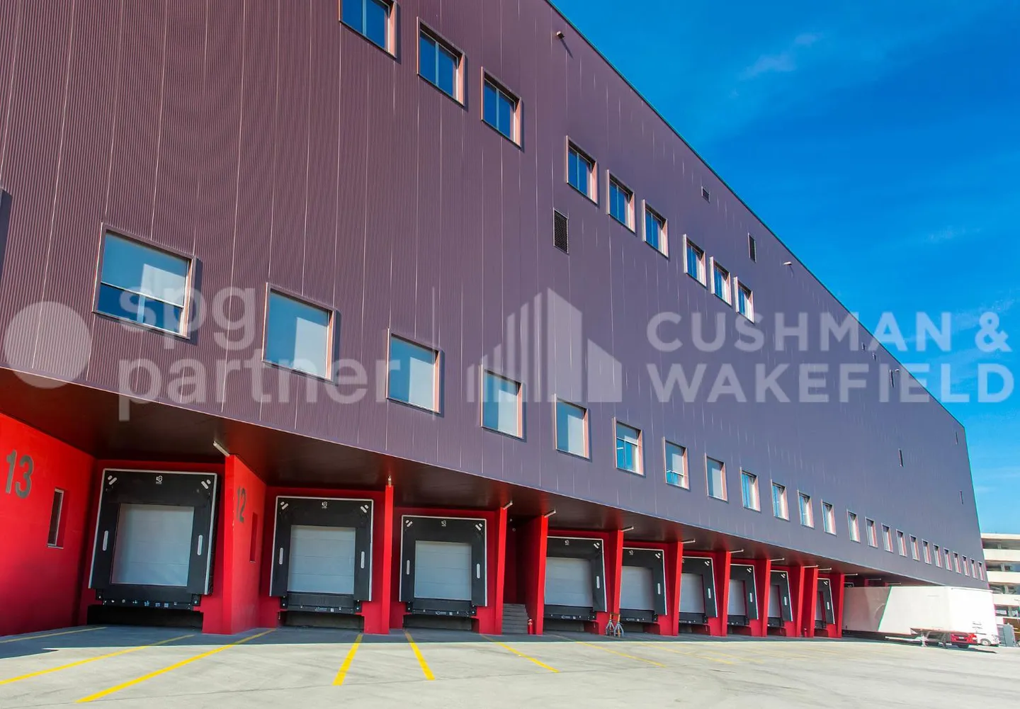 Grenet 21 - Entrepôts logistiques, entreprises artisanales et bureaux modernes avec terrasse - Photo 8 sur 13