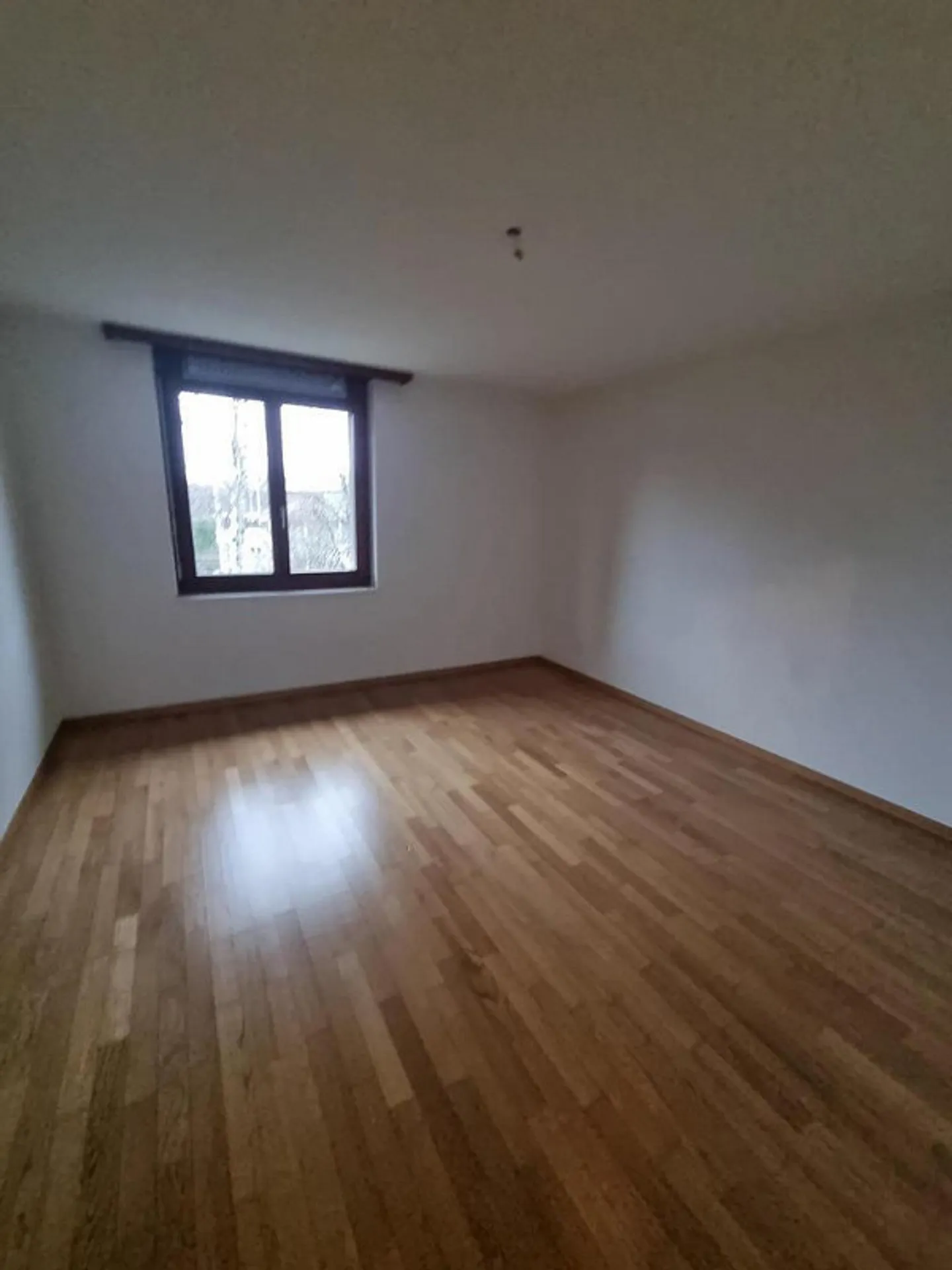 1 Month Free Rent - 5.5 Rooms on the 2nd Floor in Eiken - Photo 10 of 12