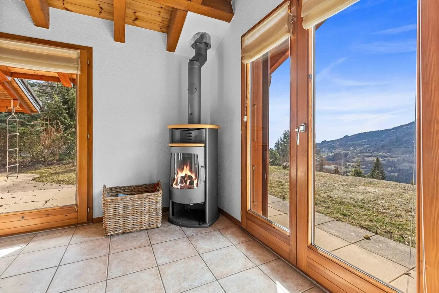Magnifico chalet di 3,5 stanze a Icogne - Foto 5 di 11