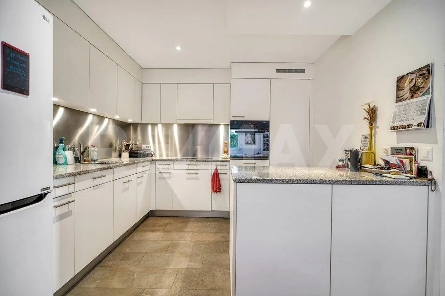 Duplex affascinante di 5,5 stanze di 178 m² con giardino, a 10 minuti da Losanna - Foto 3 di 6