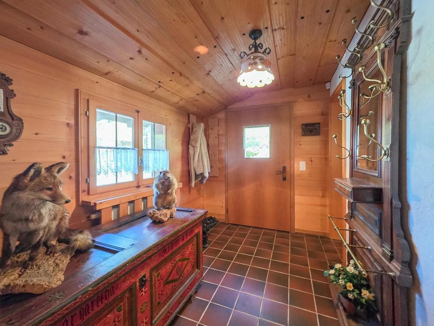 Chalet mit Einliegerwohnung - Foto 4 von 30