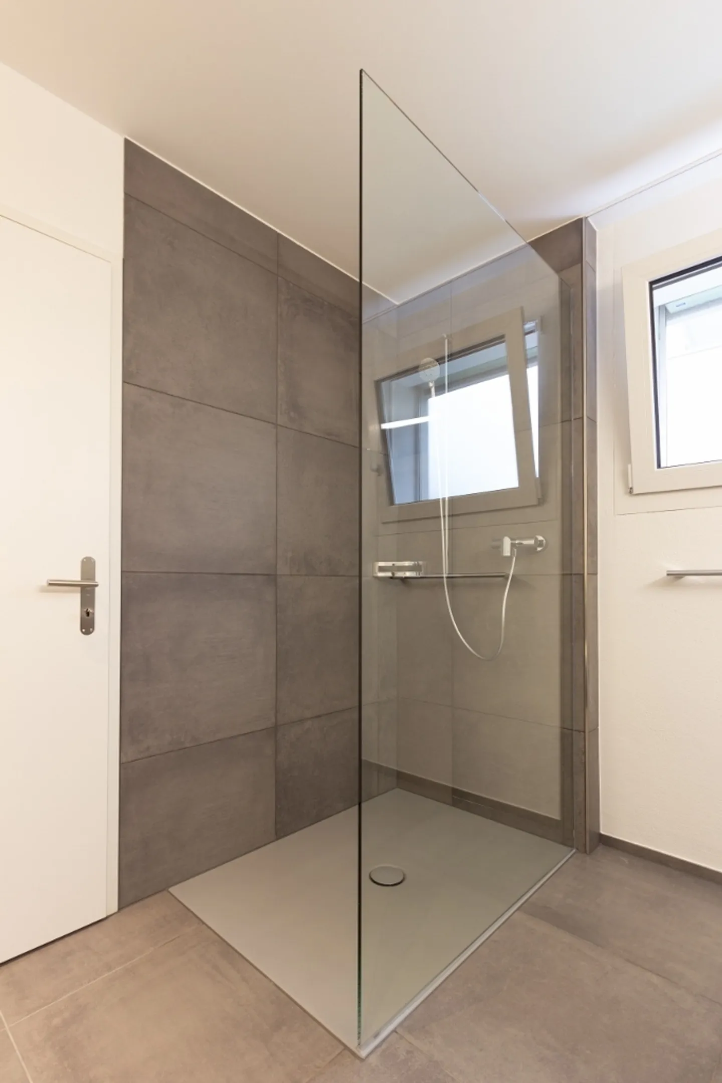 Appartement spacieux 4.5 pièces - Photo 7 sur 14