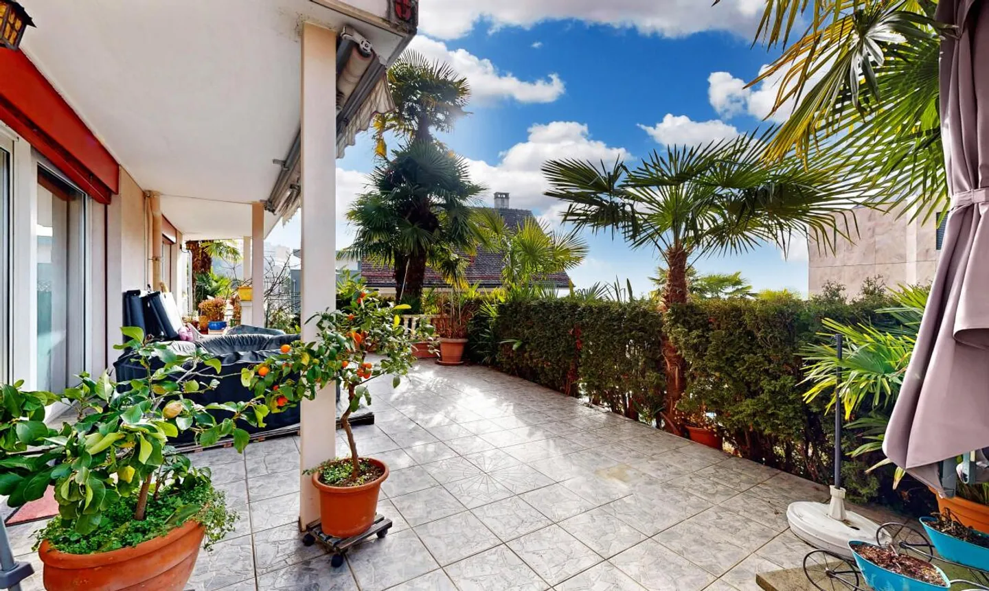 Income-generating building with panoramic view in the heart of Montreux - Photo 5 of 13