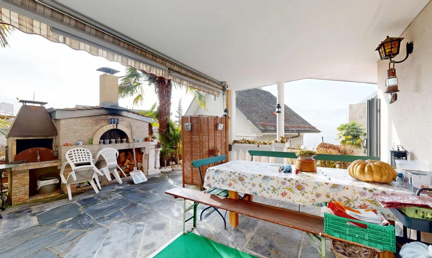 Income-generating building with panoramic view in the heart of Montreux - Photo 8 of 13