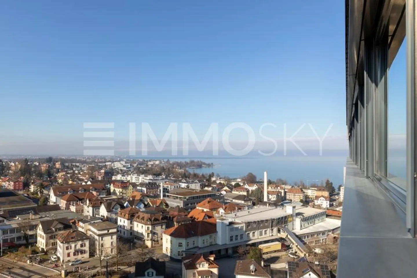 Your new home above the rooftops of Rorschach - Photo 2 of 5