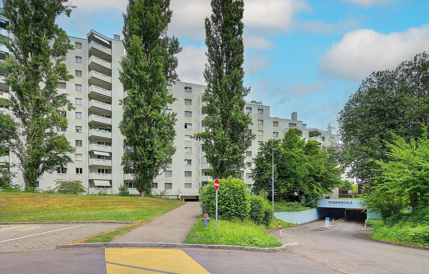 Votre voiture a-t-elle besoin d'un toit? - Photo 1 sur 1