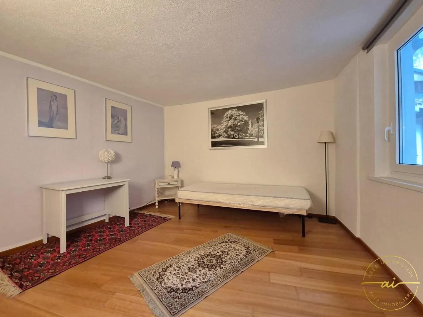 MAISON DE 5.5 PIÈCES DANS LE CENTRE HISTORIQUE DE RIVA SAN VITALE - Photo 4 sur 11