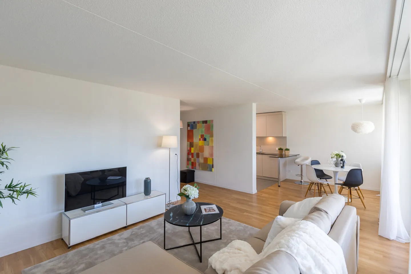 Modernes Apartment mit Terrasse - Foto 3 von 7