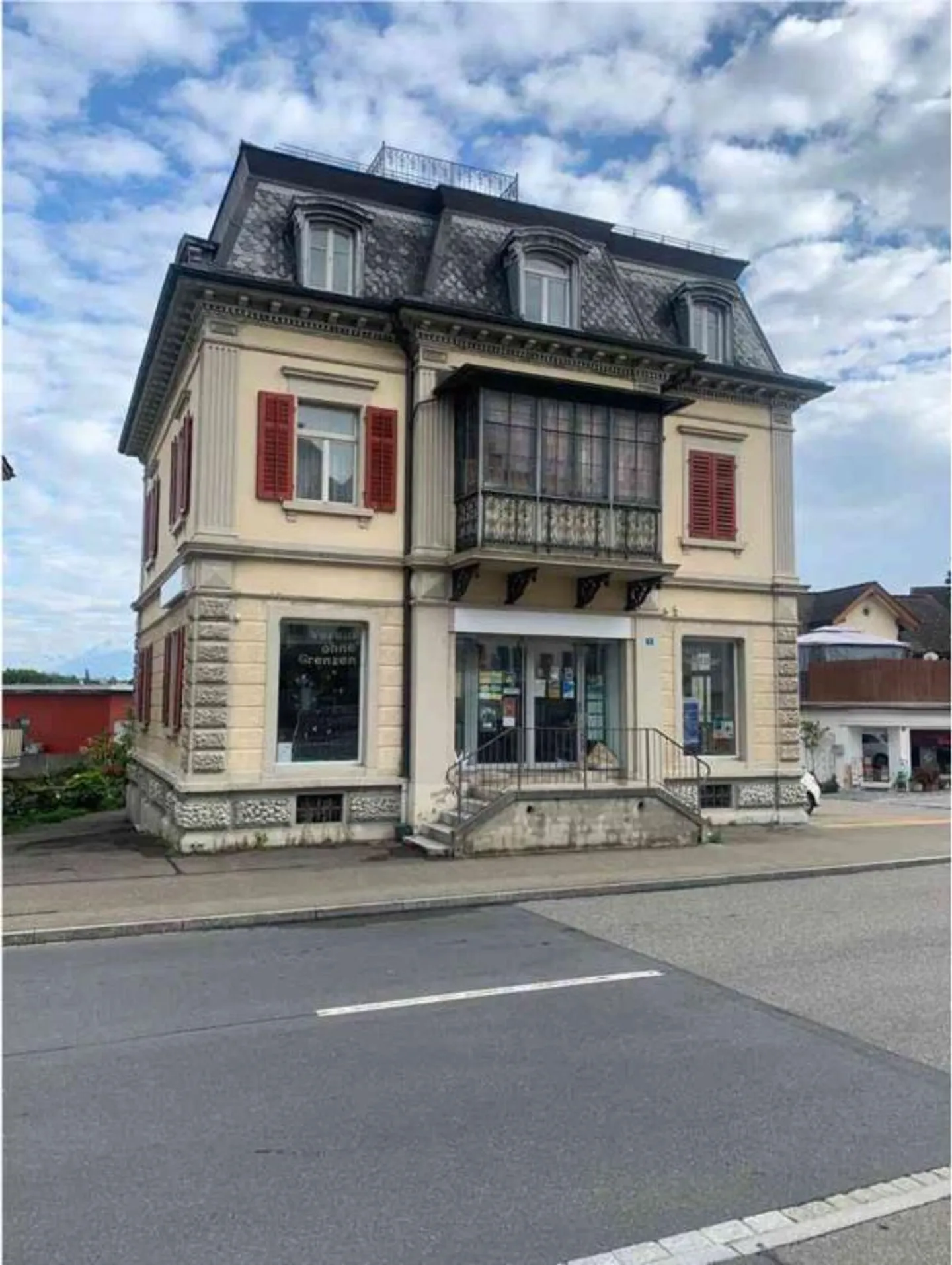 Office - Photo 1 of 5