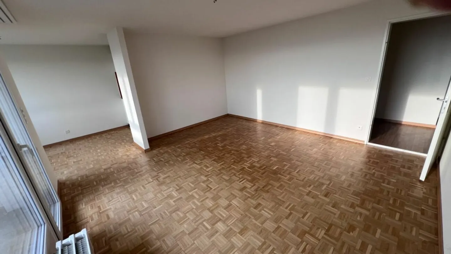 Belle lumineuse appartement de 2 1/2 pièces - Photo 8 sur 11