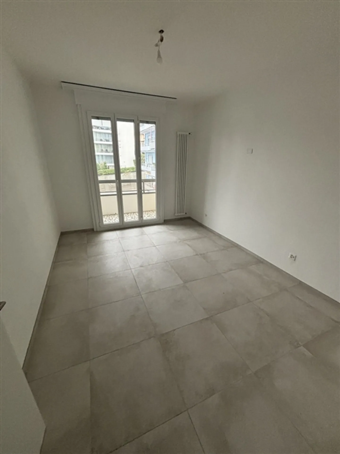 Rent a bright, renovated 4.5-room apartment - Photo 8 of 14