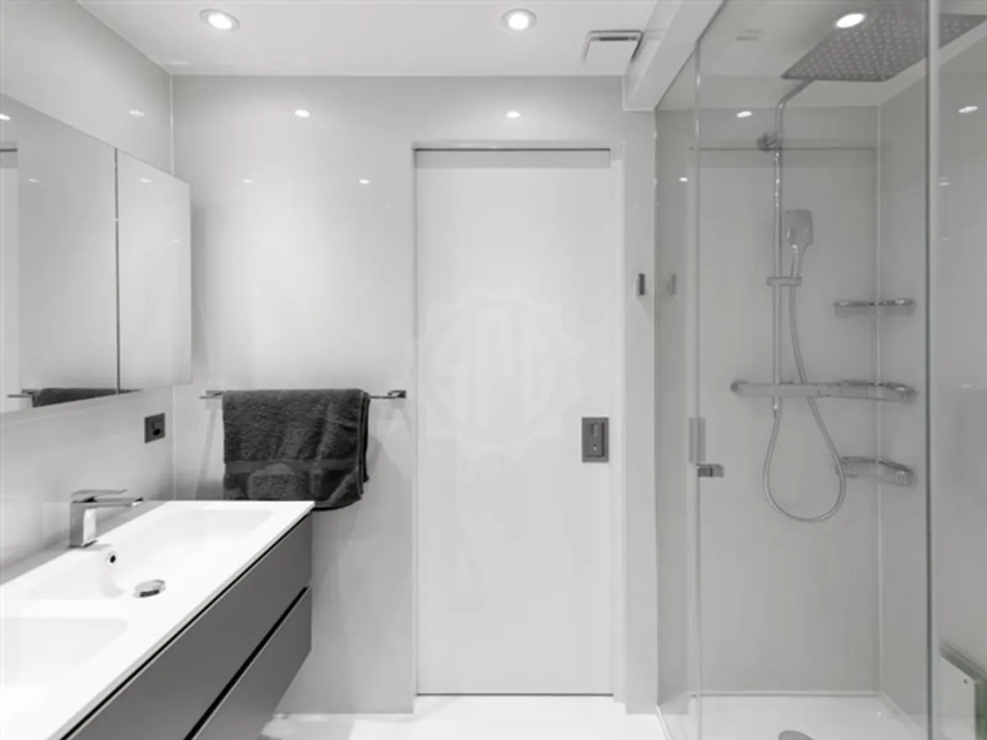 Luxuswohnung mit Seeblick - Foto 10 von 12