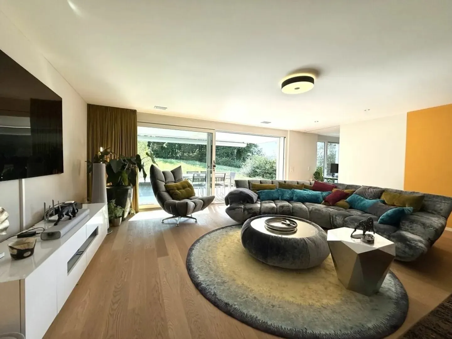 Traumhafte und moderne Gartenwohnung in Zürich Witikon - Foto 5 von 20