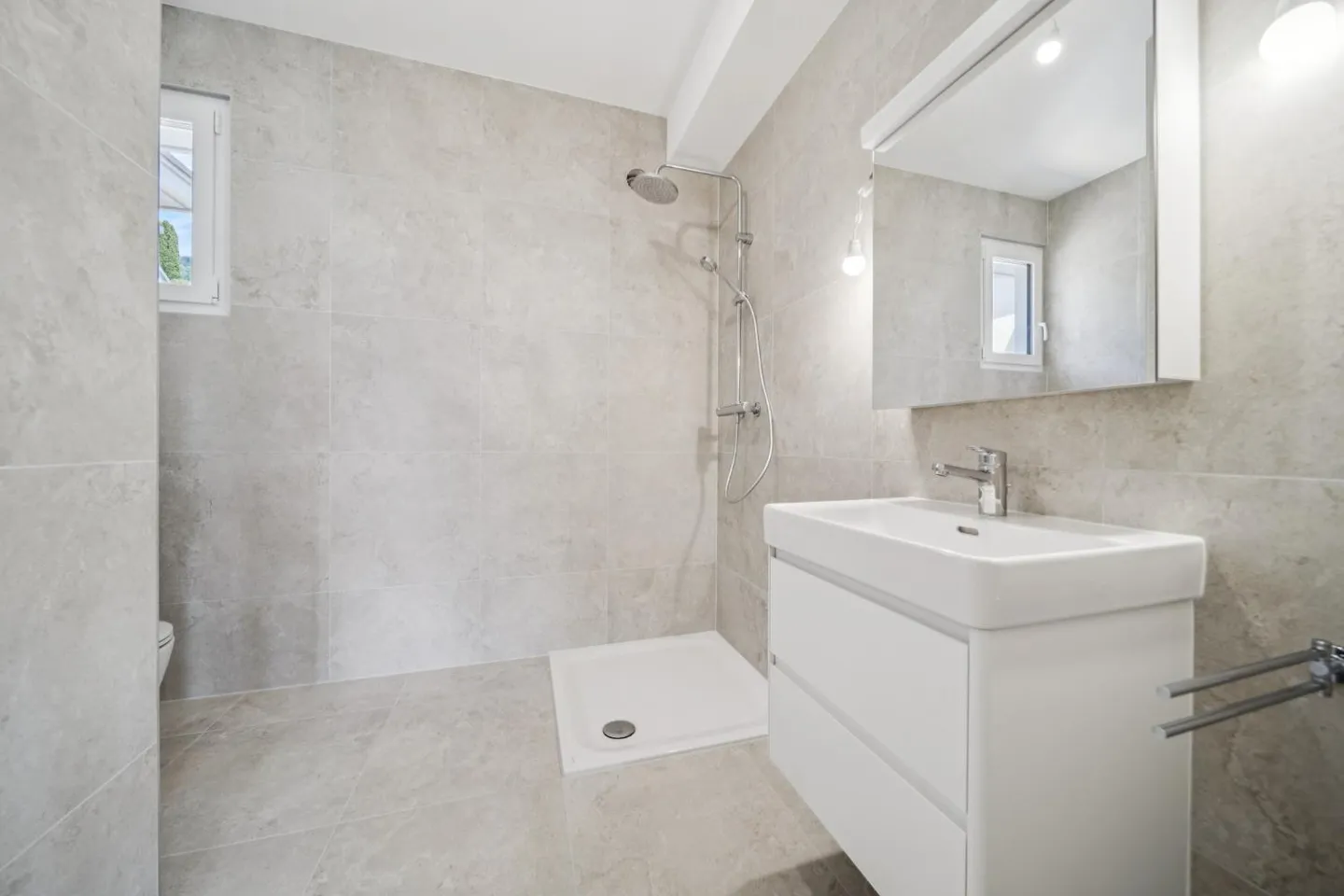 Charmante Renovierte Wohnung - Foto 8 von 12