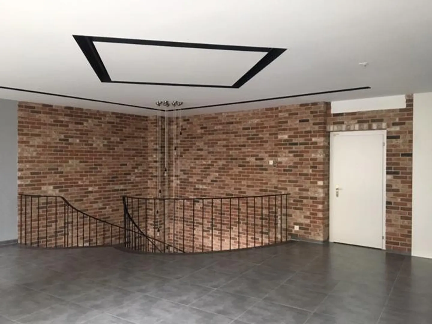 Attraktiver Verkaufsraum - Foto 4 von 6
