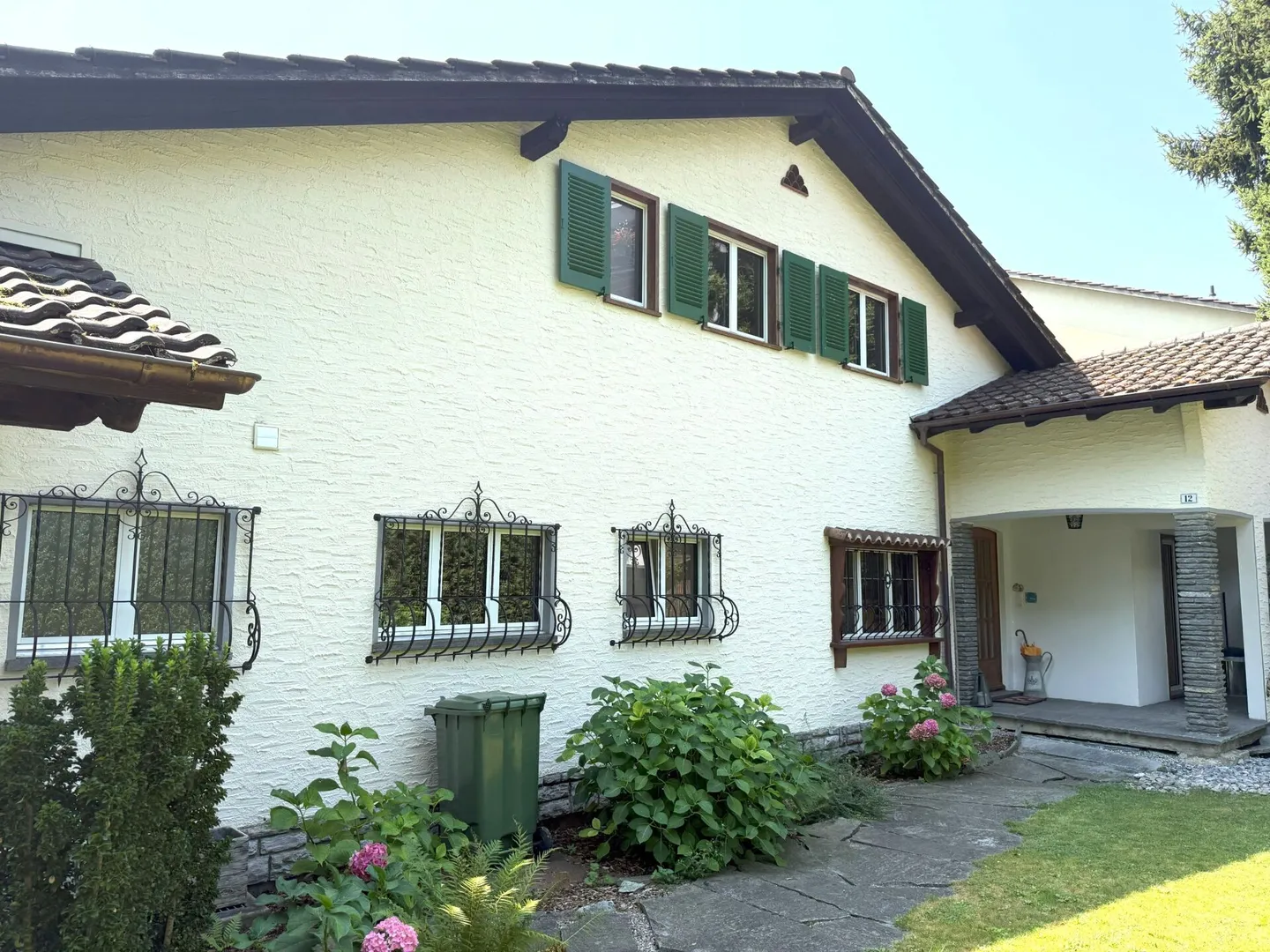 9-room single-family house near the center of Thun - Photo 13 of 15