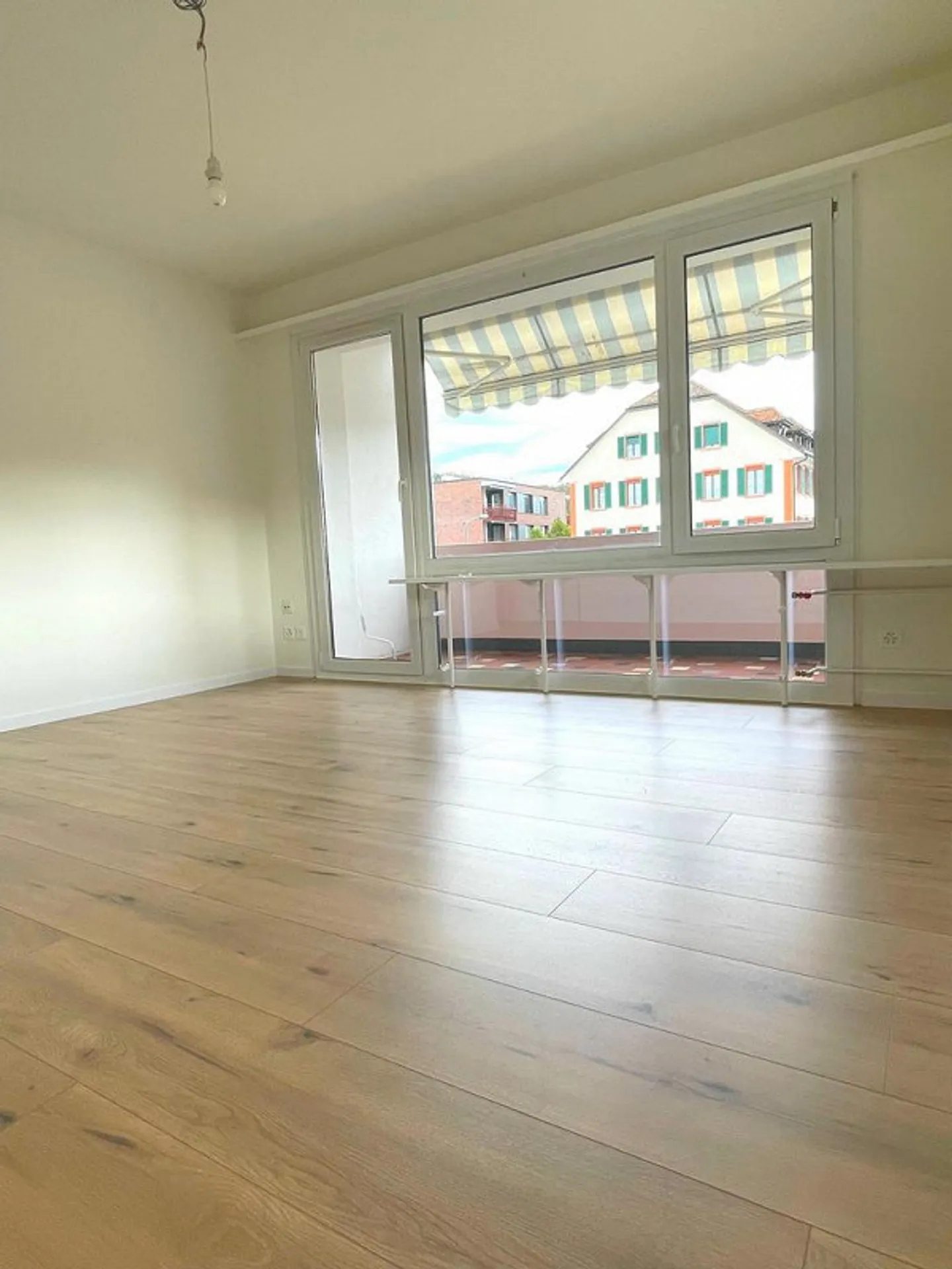Appartamento moderno nel cuore di Breitenbach - Foto 4 di 12