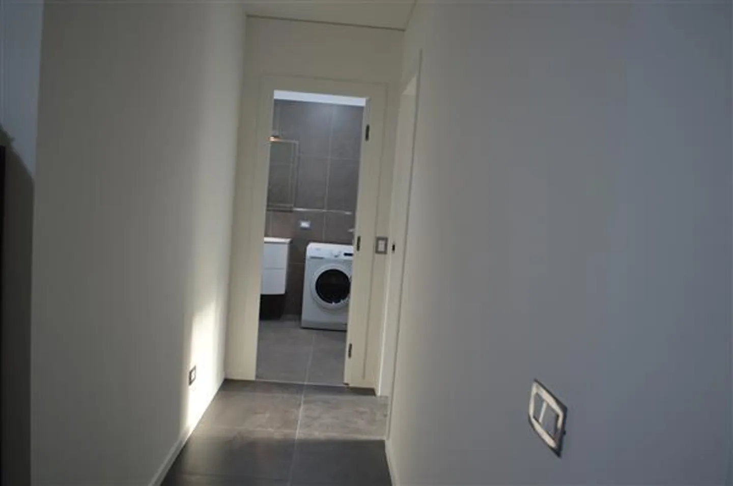 Paradiso: Appartamento arredato di 3,5 locali - Foto 5 di 9