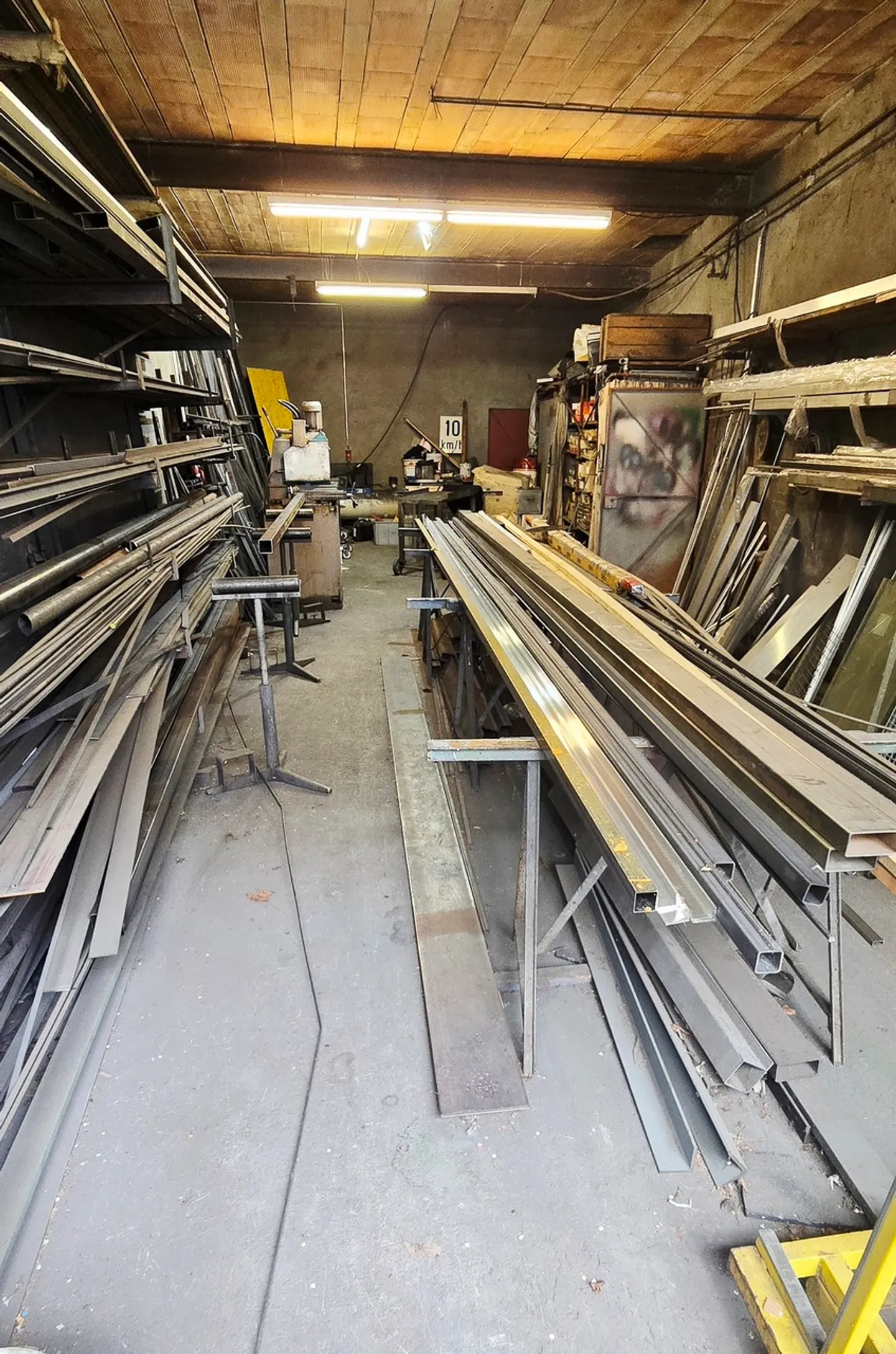 Industrial Object - Photo 7 of 11