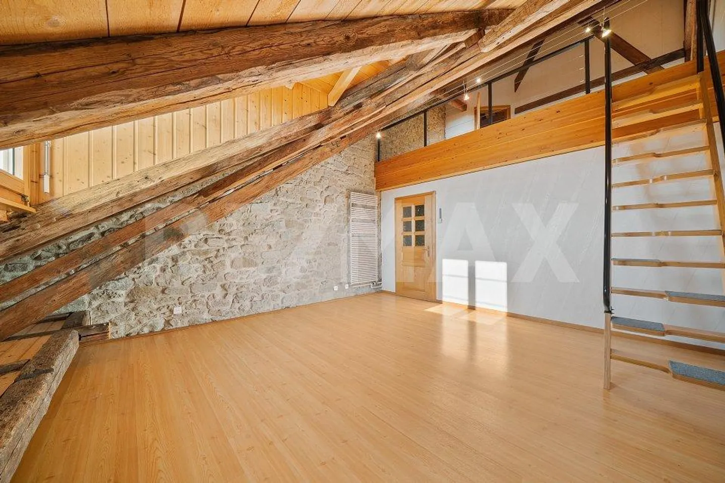 Stepped house for sale - Photo 13 of 13