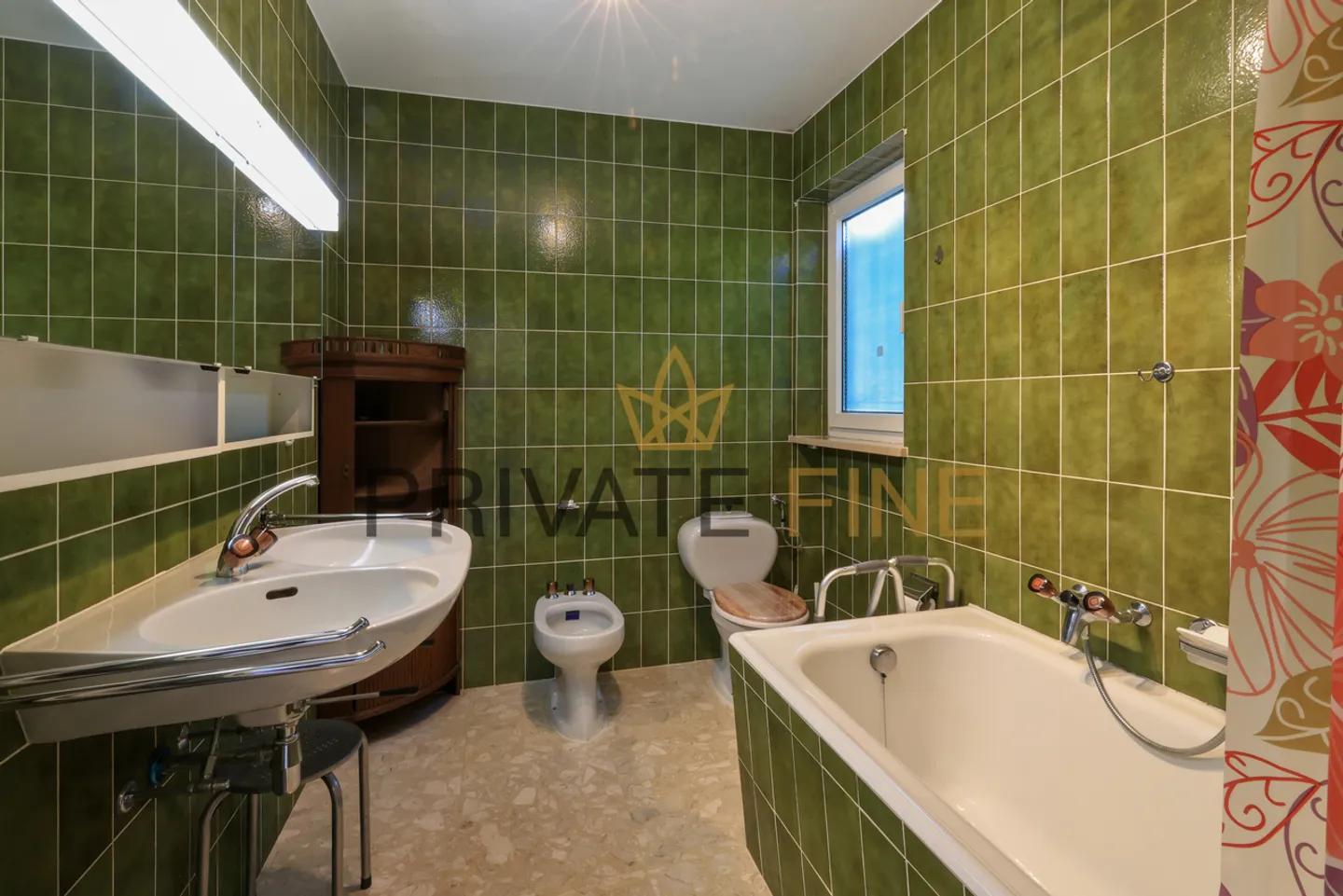 Villa mit Seesicht und Garten - Foto 18 von 23