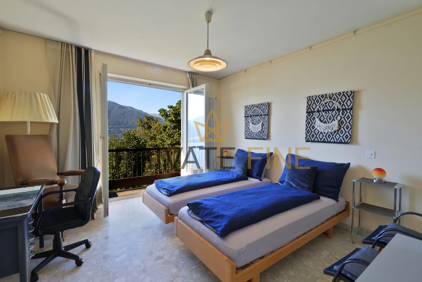 Villa mit Seesicht und Garten - Foto 14 von 23
