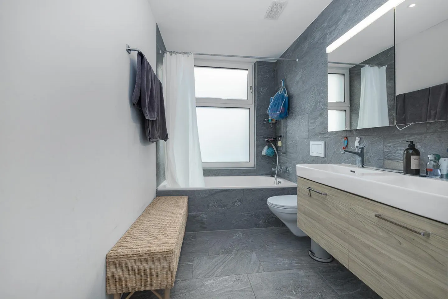 Adatto alle famiglie e moderno a Bülach - Foto 9 di 13