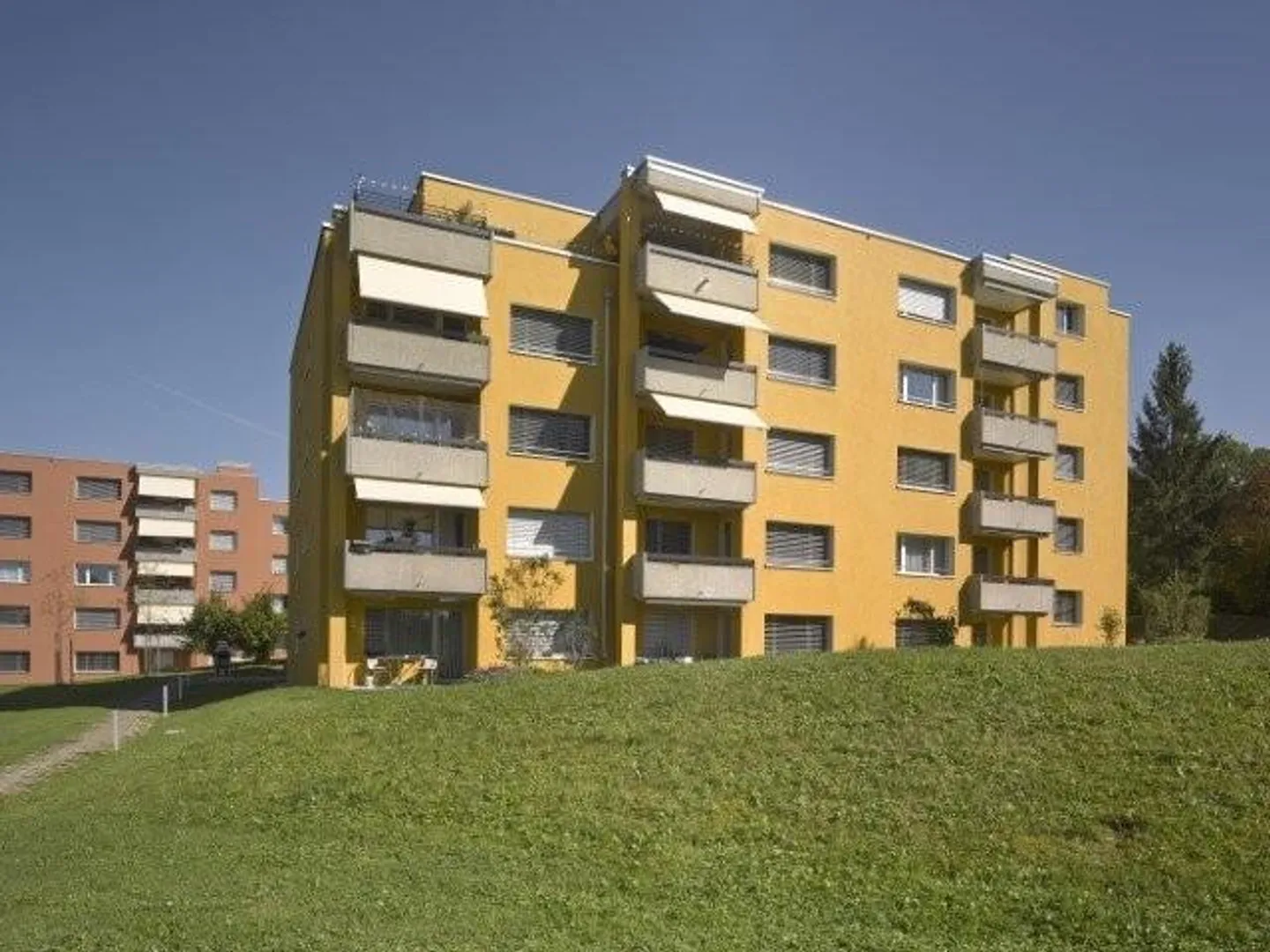 AFFITTARE SENZA CAUZIONE - Vivere nel popolare quartiere di Balsberg - Foto 1 di 5