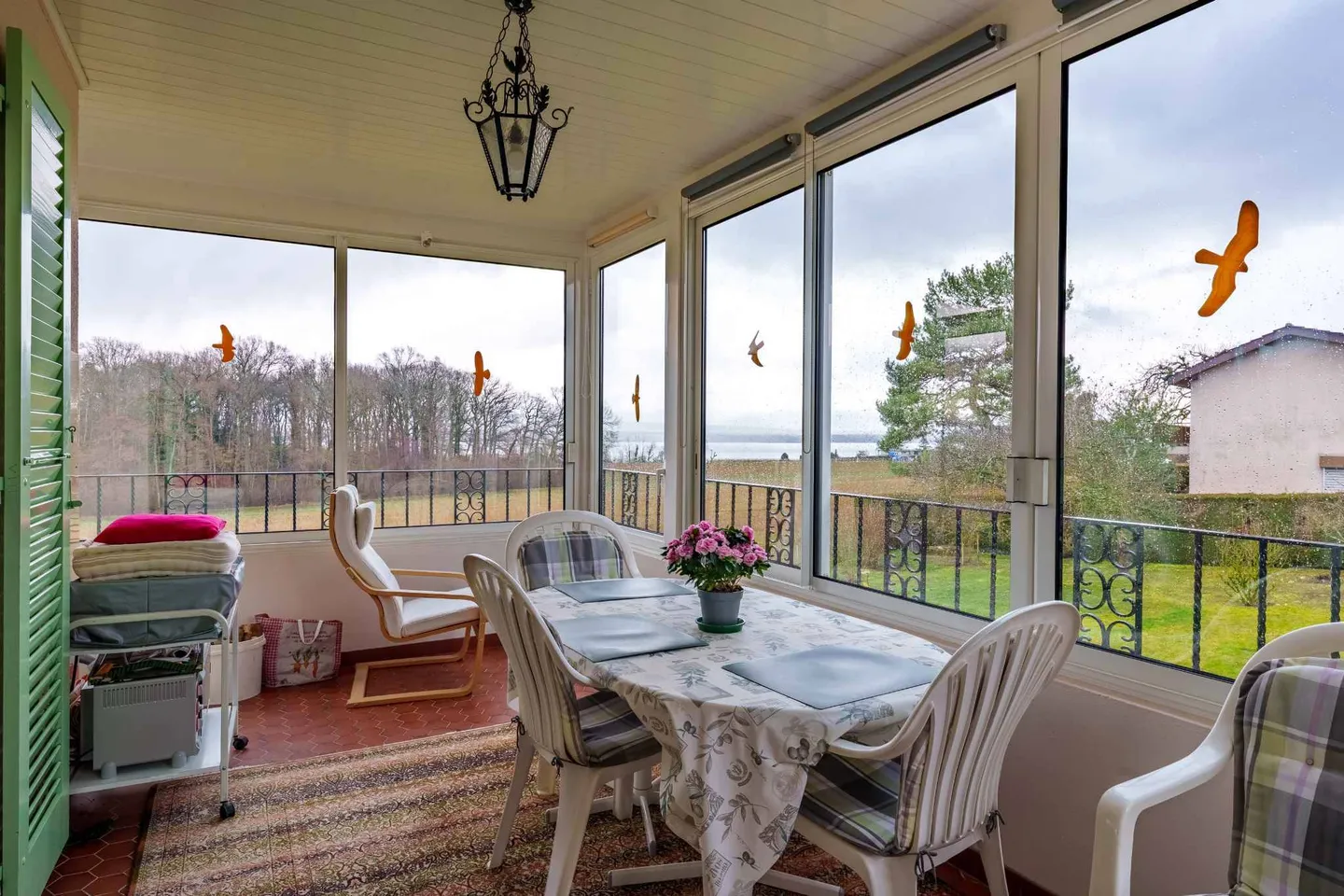 Incantevole villa familiare in totale tranquillità con vista sul lago e sul Monte Bianco! - Foto 9 di 12