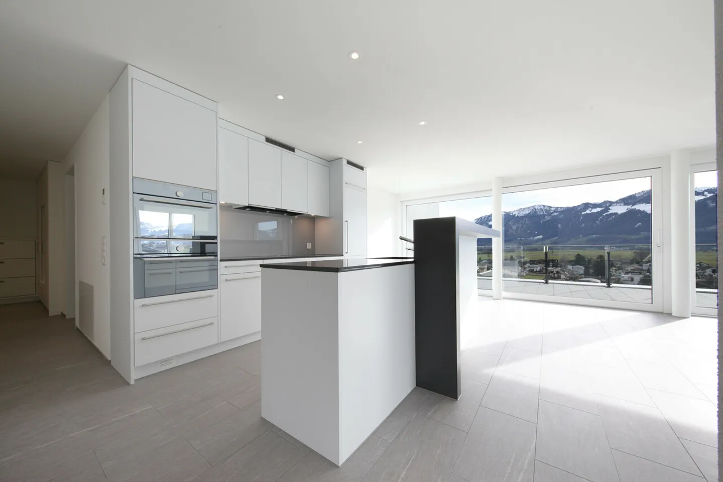 In a wonderful, quiet and sunny location - Photo 7 of 15