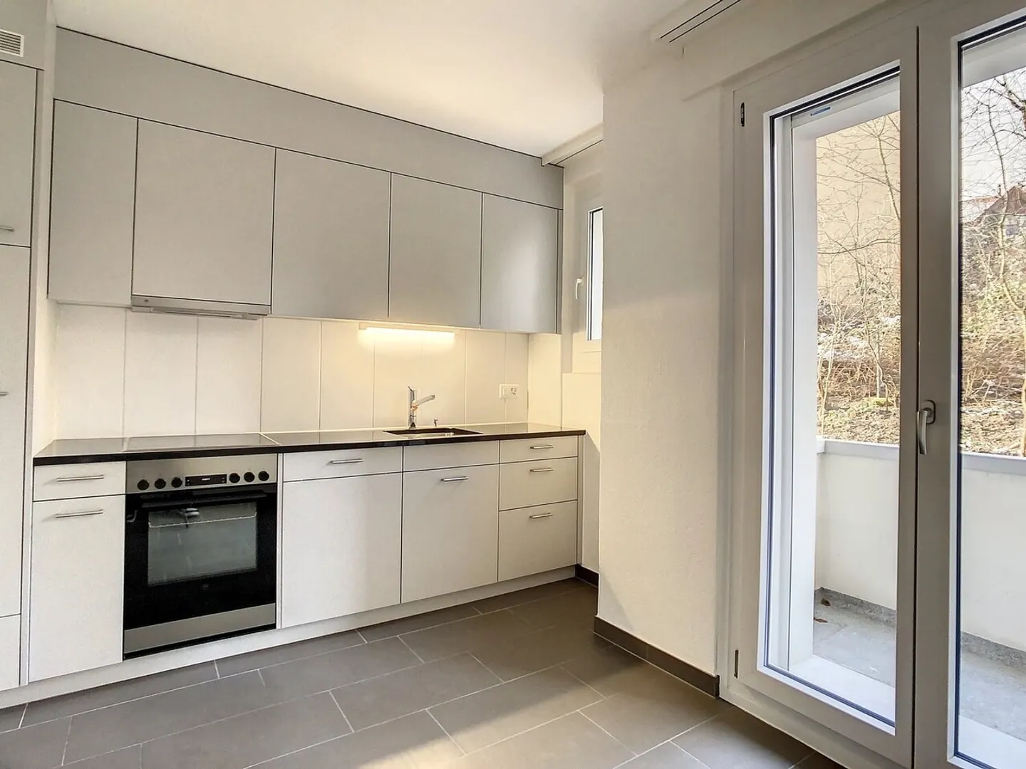 Charmant appartement à Fribourg - Photo 2 sur 8