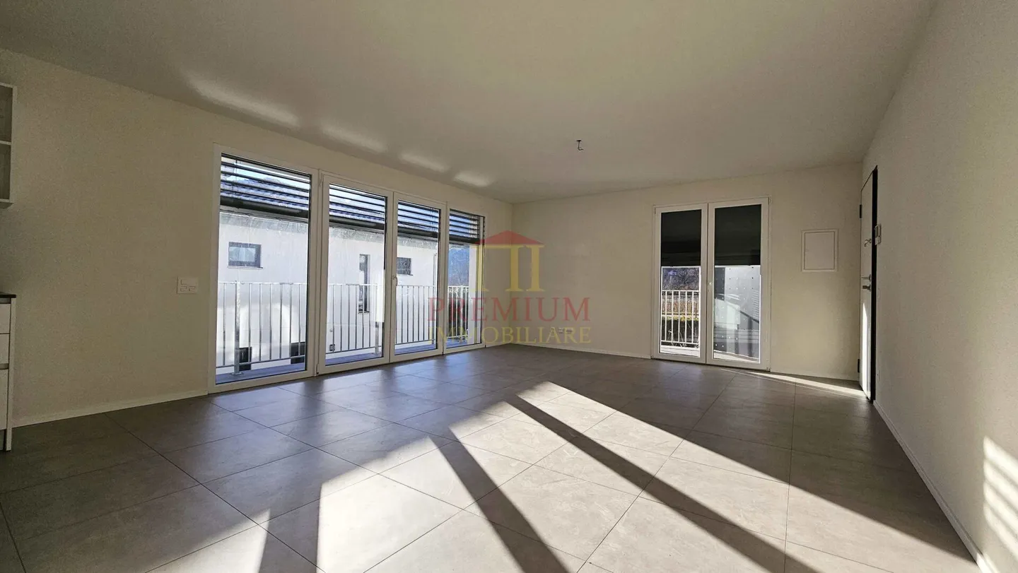 APPARTEMENT 3.5 PIÈCES AVEC TERRASSE - Photo 3 sur 10