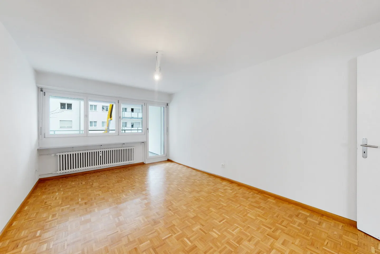 Charmante Wohnung in Oberwil - Foto 3 von 9