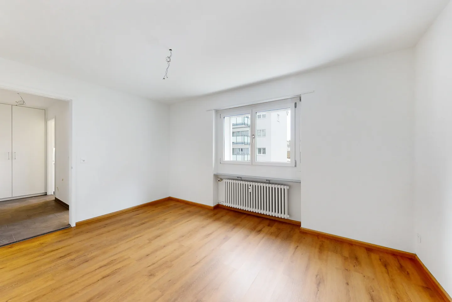 Charmante Wohnung in Oberwil - Foto 4 von 9
