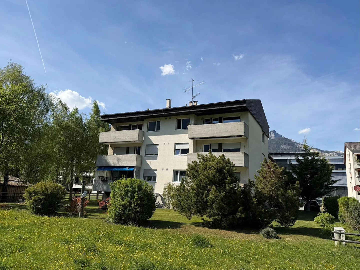 Spannendes Mehrfamilienhaus - Foto 1 von 5